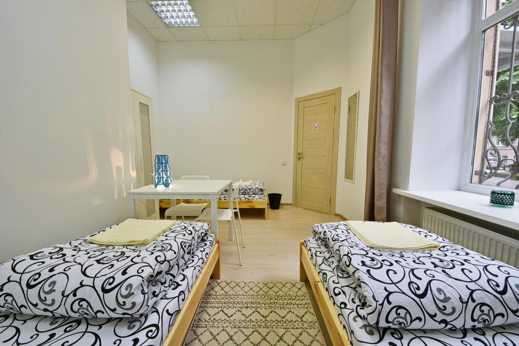 Laisves Avenue Hostel "Easy Kaunas" Zewnętrze zdjęcie