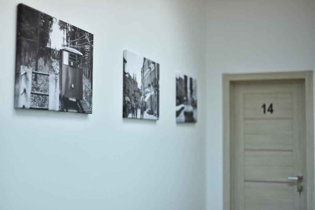Laisves Avenue Hostel "Easy Kaunas" Zewnętrze zdjęcie